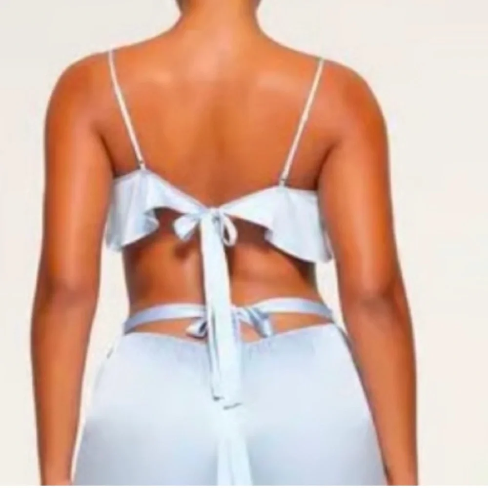 SKIMS Bridal Silk Cropped Top Glacier Blue Tie Back L Excellent - Picture 6 of 9